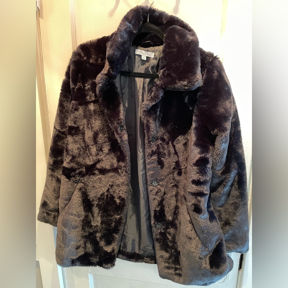 Ophelia Roe- faux fur Jacket